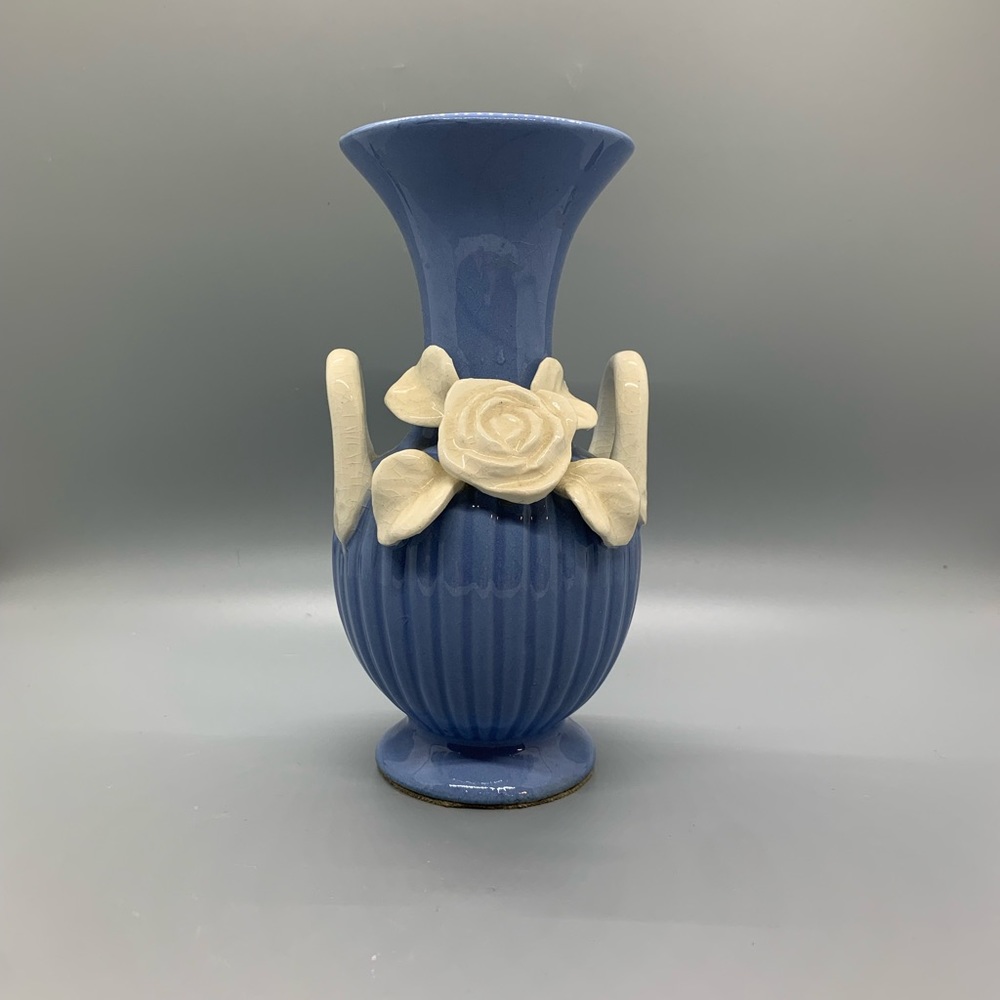 Blue & white vase